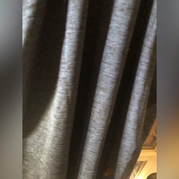 Women’s navy blue razor back sleeveless tank top in size medium - Picture 5 of 5